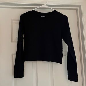 Wild fable black long sleeve crop shirt